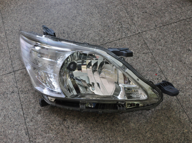 HEAD LAMP  XR-TY02-007